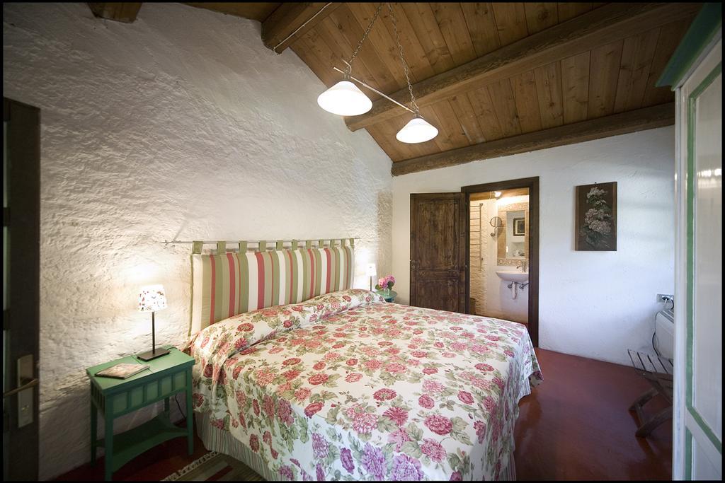 Agriturismo Famiglia Al Castello Di Bagnolo Bagnolo Piemonte Cameră foto