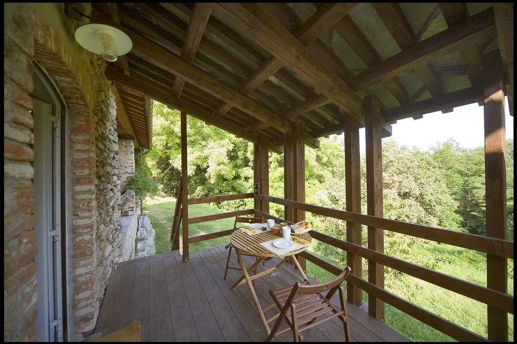 Agriturismo Famiglia Al Castello Di Bagnolo Bagnolo Piemonte Cameră foto