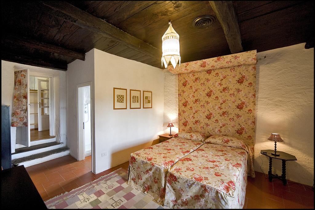 Agriturismo Famiglia Al Castello Di Bagnolo Bagnolo Piemonte Cameră foto