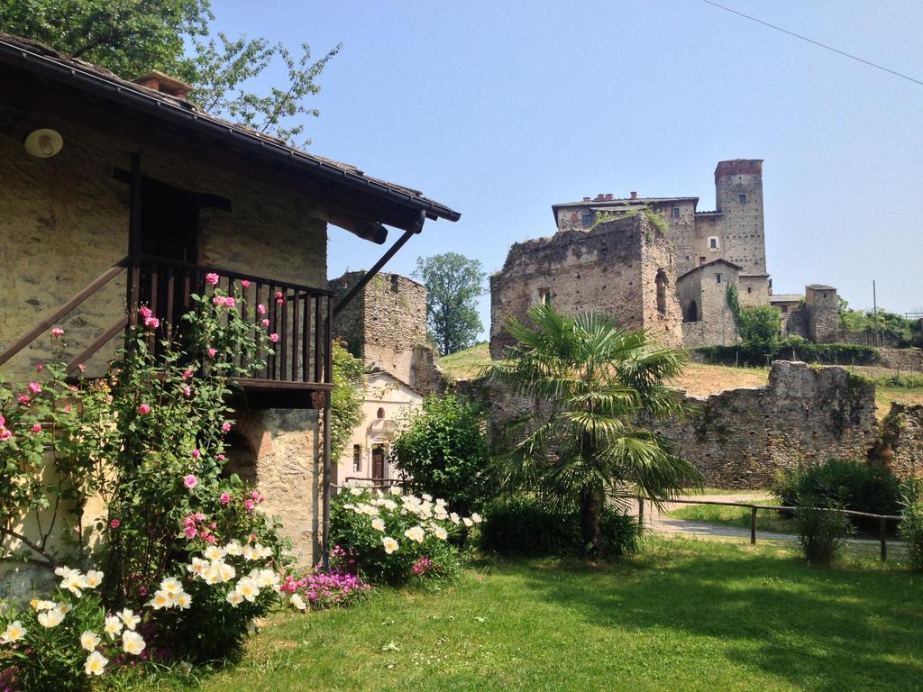 Agriturismo Famiglia Al Castello Di Bagnolo Bagnolo Piemonte Cameră foto