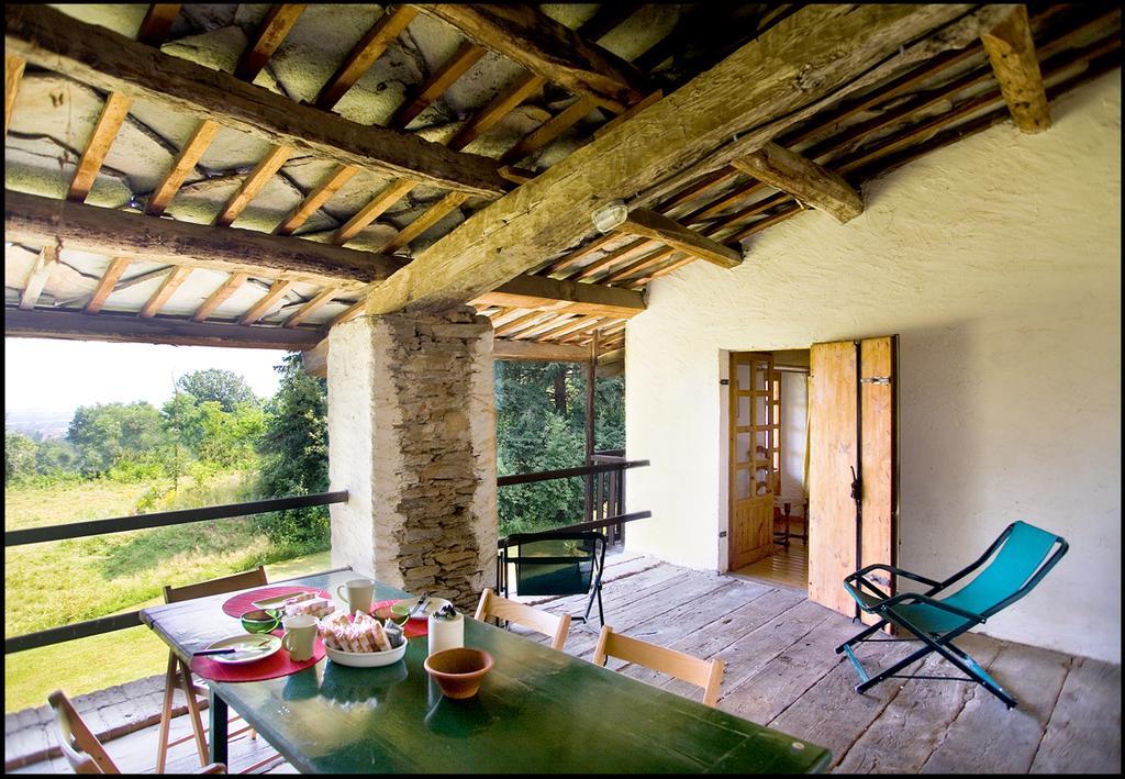 Agriturismo Famiglia Al Castello Di Bagnolo Bagnolo Piemonte Cameră foto