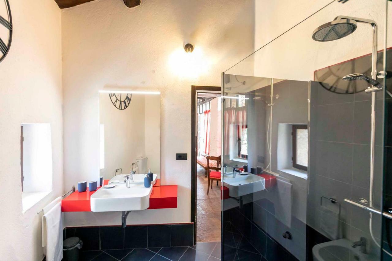 Agriturismo Famiglia Al Castello Di Bagnolo Bagnolo Piemonte Exterior foto