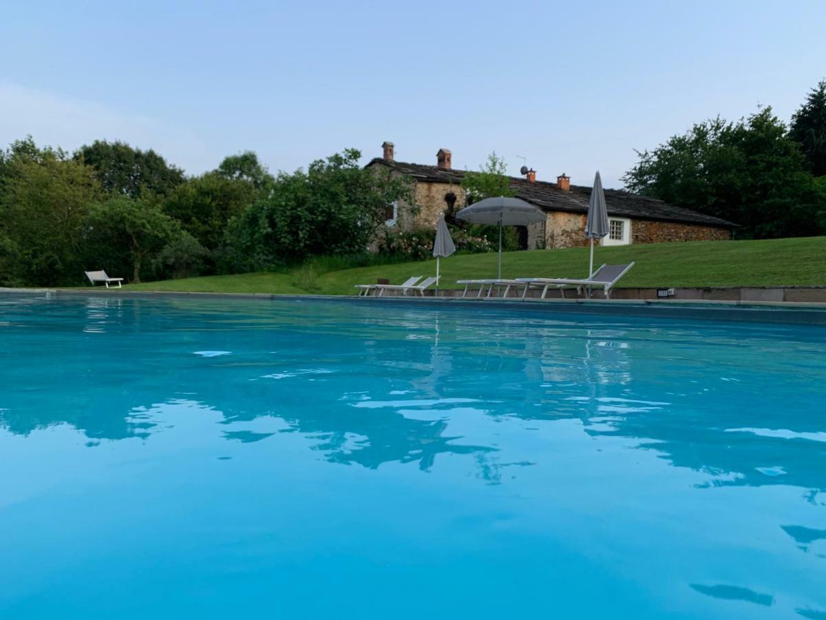 Agriturismo Famiglia Al Castello Di Bagnolo Bagnolo Piemonte Exterior foto